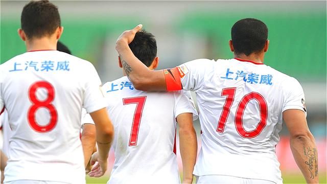 中超14轮首日比赛综述:国安鲁能全平局,上港5