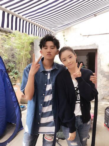 梁振伦《凡人的品格》杀青带伤赶工超敬业