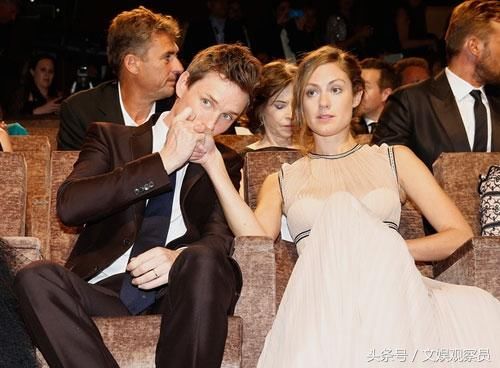 霍金扮演者小雀斑二胎得子 网友:说不定是霍金