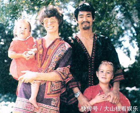 香港4小龙,他因年纪被人遗忘,他因爱国遭封杀