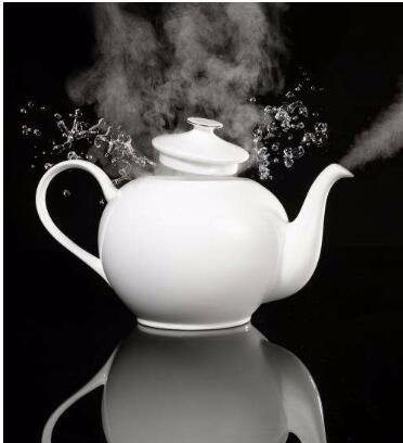 饮水机反复烧开的水会致癌?上班族必须知道的