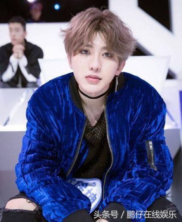 蔡徐坤整容前后对比照晒出,和TFBOYS什么关