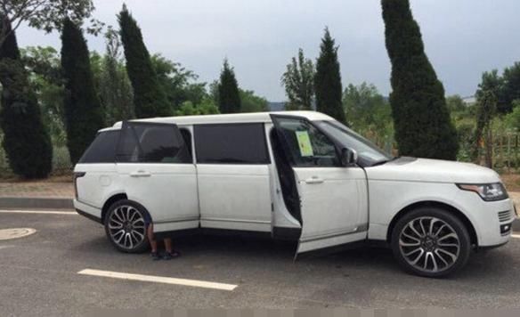 京东掌门同款路虎揽胜皇家一号,司机表示天天