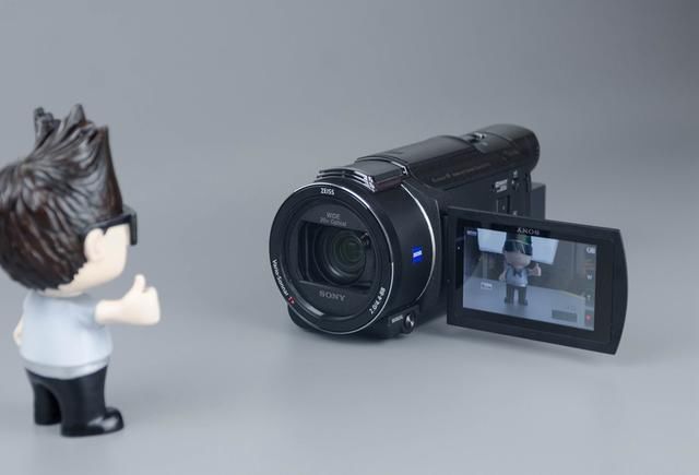 拍娃,苹果X还是不如索尼AX60好!