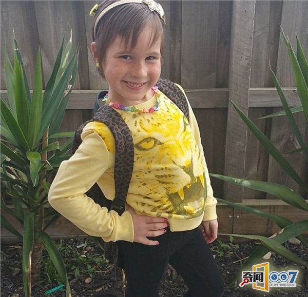 6男童撕裂自己下体想变女孩 如今享受女孩生活