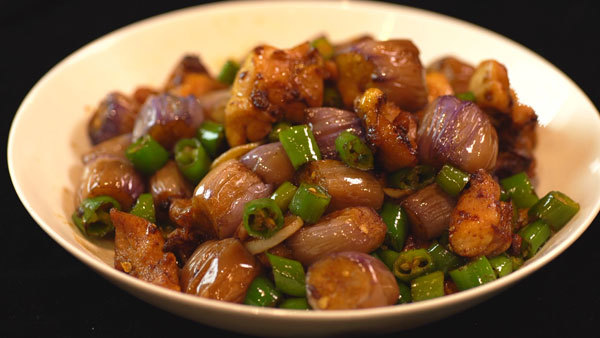 《养生厨房》鲜椒茄子鸡