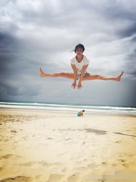 游泳女神晒甜美自拍 清纯可人宛如神仙姐姐（资料图）