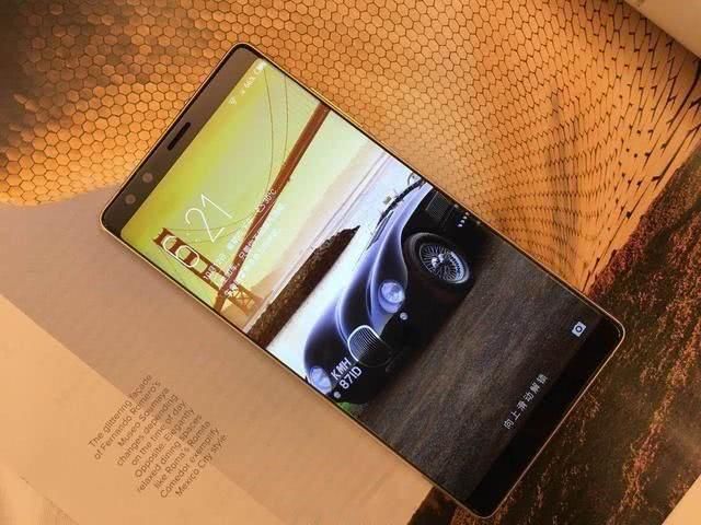 努比亚Z17S价格刷新,网友:努比亚Z18在路上了