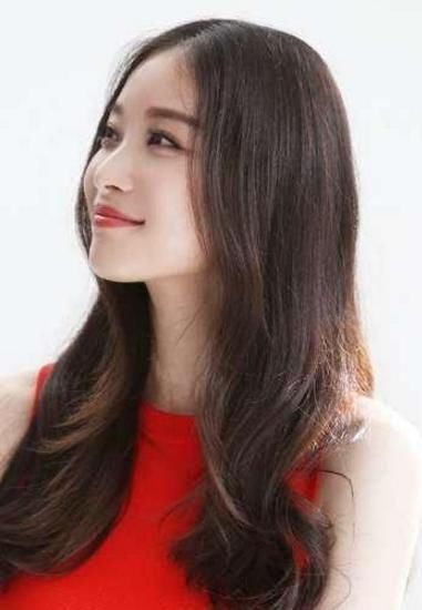 盘点娱乐圈女星的波浪卷,倪妮优雅,杨幂唯美,而