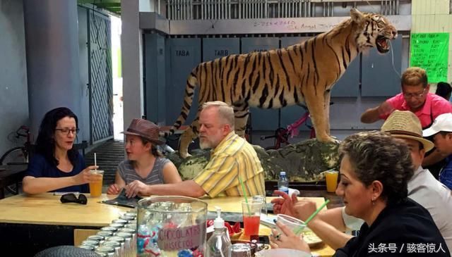 唯一混成发达国家的殖民地,现在人均GDP是我