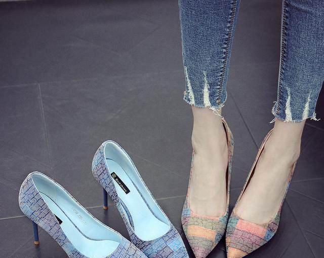 尖头细跟高跟鞋轻熟特别喜欢,女神们的最爱