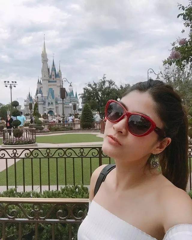 甜蜜!泰国选美皇后之子pok求婚泰国女演员margie