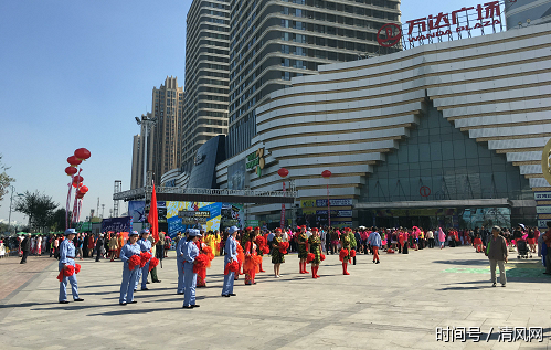 西夏万达广场三周年,千人舞动点燃激情