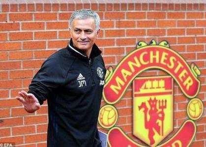 穆里尼奥与曼联续约至2021年!瓜穆死磕到底,穆