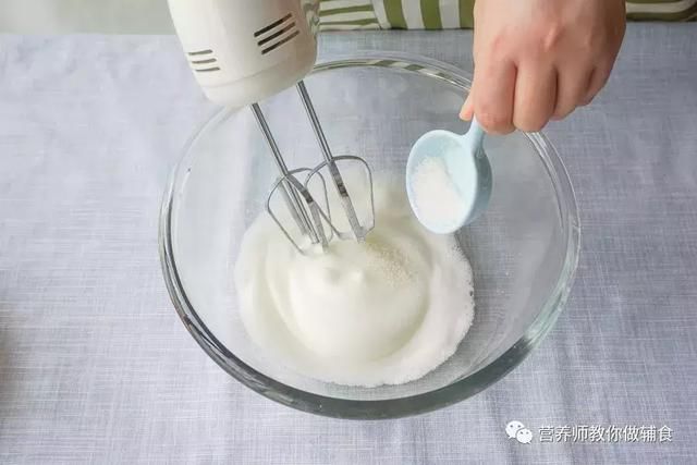 补钙又补脑的营养早餐,宝宝最喜欢的餐点,越吃