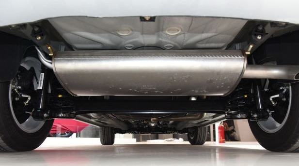 大迈x5底盘实拍 大迈x5细节图 大迈x5配置如何