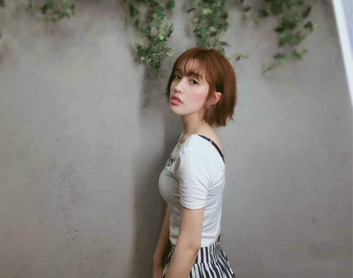 王全安90后网红新欢曝光 曾为张雨绮点赞