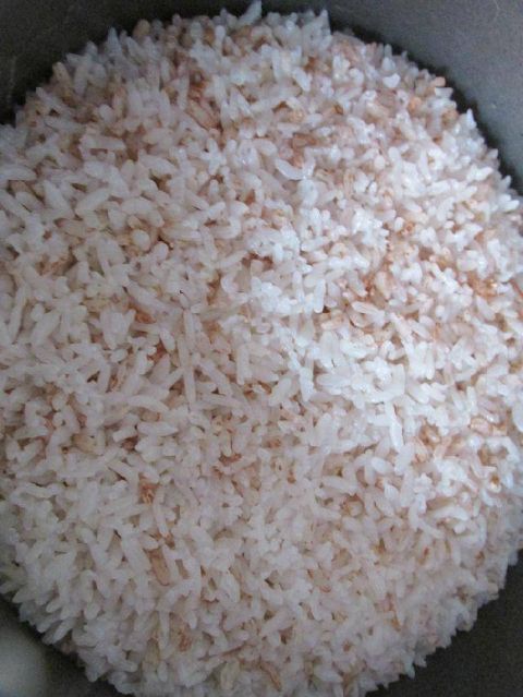 红粳米做出的米饭有多好吃 香喷喷还带着微微的甜_图1-8