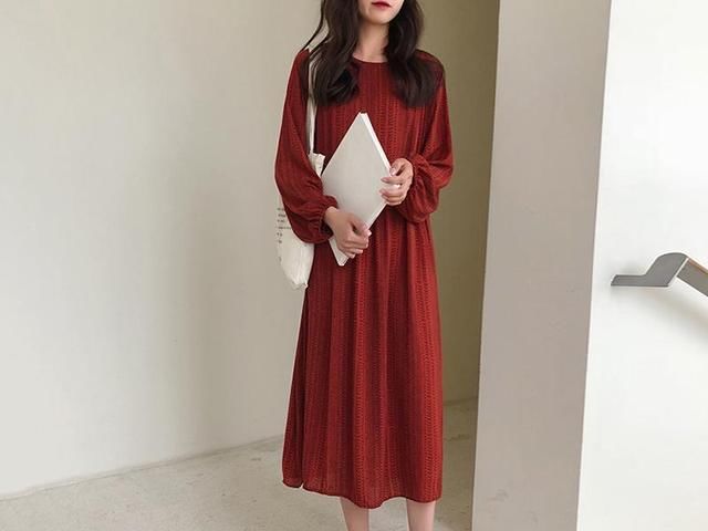 上半身壮的女生,穿怎样的裙子才好看?