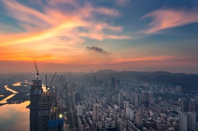 江西到福建正在规划一条高铁,全长约410公里,