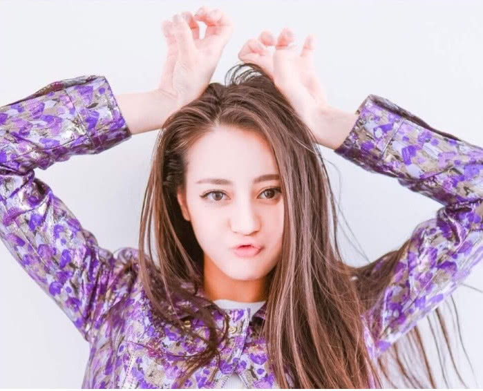 2018中国女演员最新片酬排行榜前4名,迪丽热