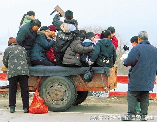 农村人不再勤劳,农村礼崩乐坏,为什么现在很多