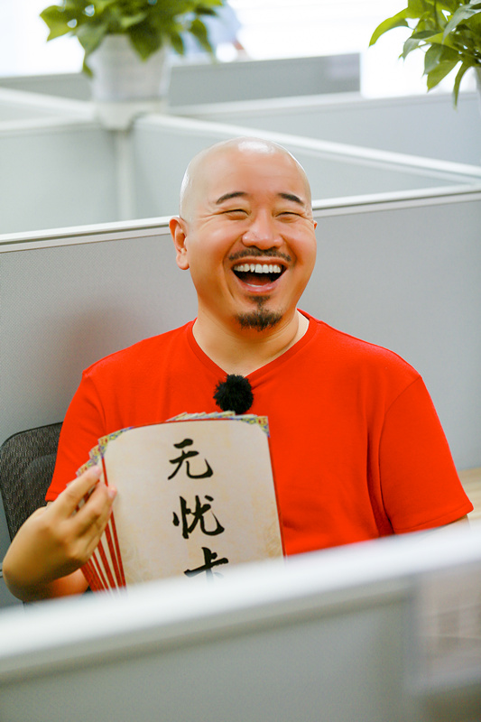 任达华王小利合唱《大花轿》 《七十二层奇楼》周五大结局