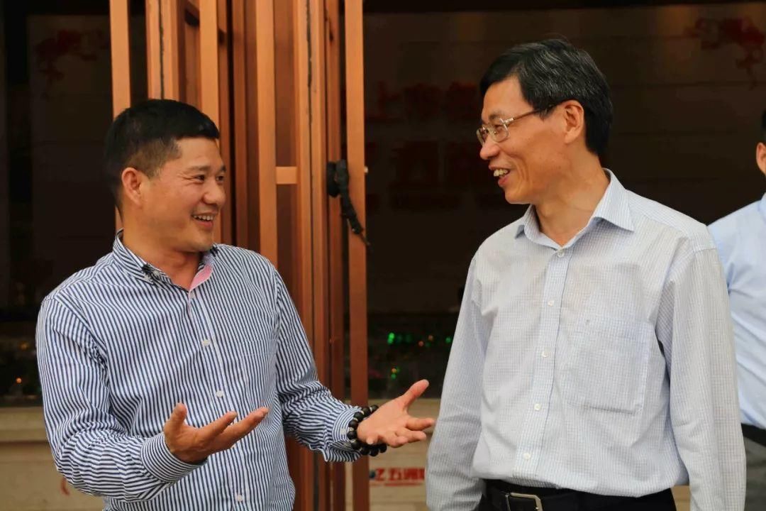 温州市人大常委会副主任潘孝政率团到漳州五洲