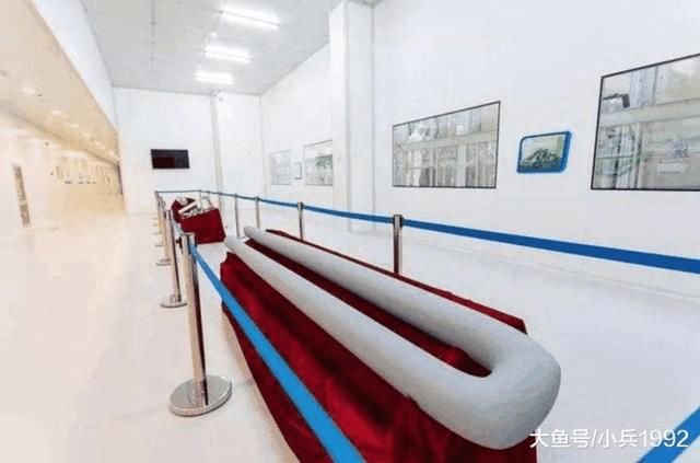 中国多晶硅反攻欧美市场,完全无法招架,专家:有