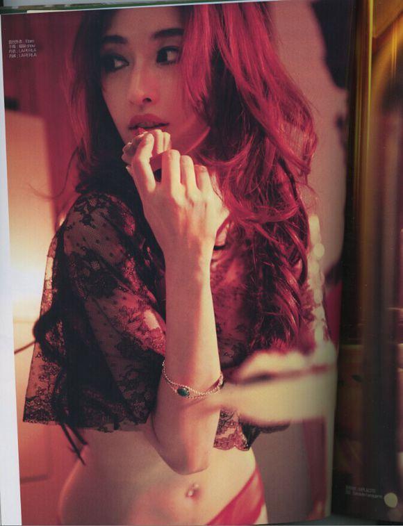 张俪三年前登《男人装》的样子。