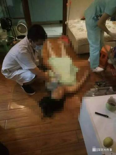 女子洗澡疑触电身亡 腿部有灼伤黑印