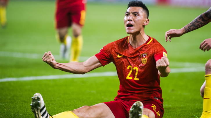 雄鸡唱晓:12强赛首胜! 您对国足燃起希望了吗? 雄鸡唱晓:12强赛首胜! 您对国足燃起希望了吗?