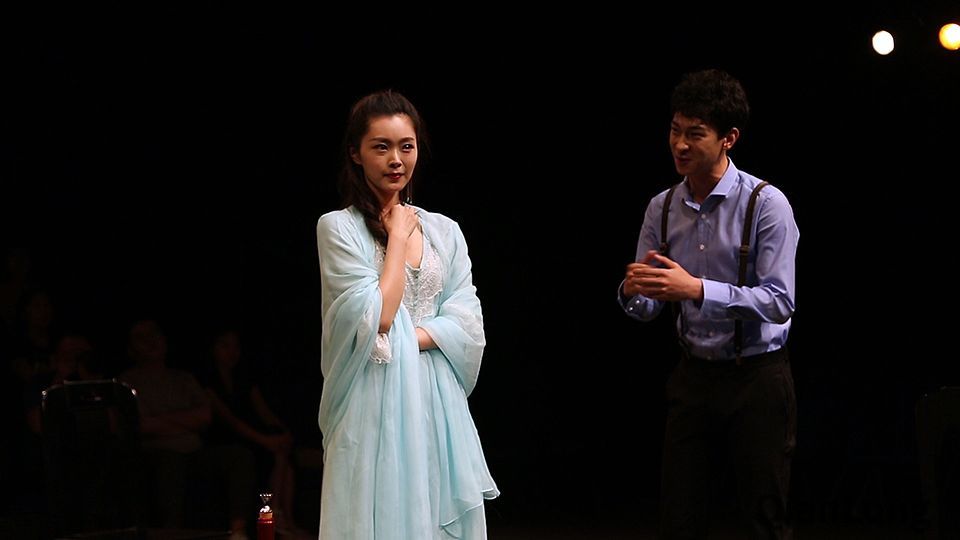 宋轶回归北京人艺小剧场演绎一场关于婚姻与自由的思考