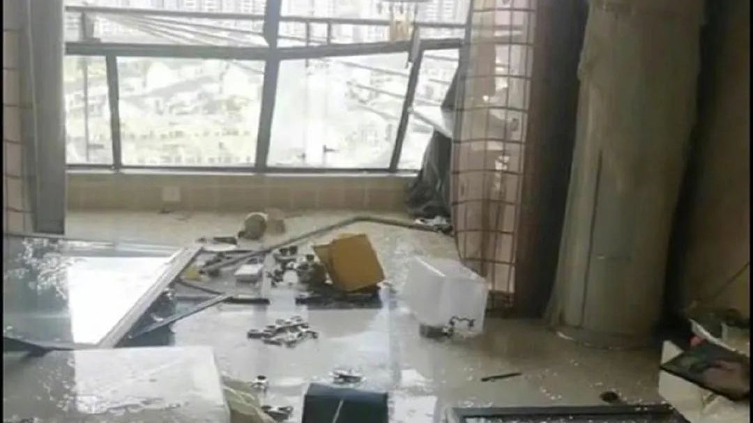 已致4人死亡10余人受伤!江西南昌突发强对流天气 已致4人死亡10余人受伤!江西南昌突发强对流天气