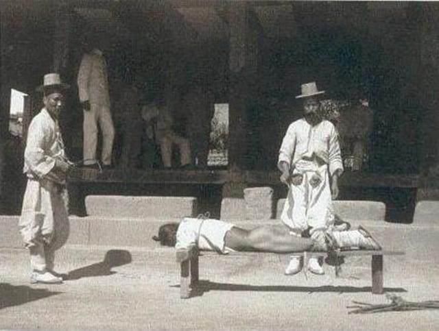 古代奇葩刑罚:女子受刑后羞愧欲死,男子要受此