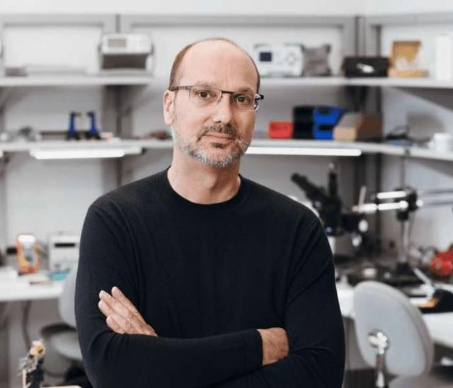 异形全面屏+835处理器,但这手机就是火不起来