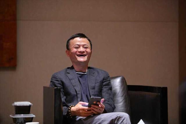 马云为什么要开会讨论阿里未来是怎么死的?