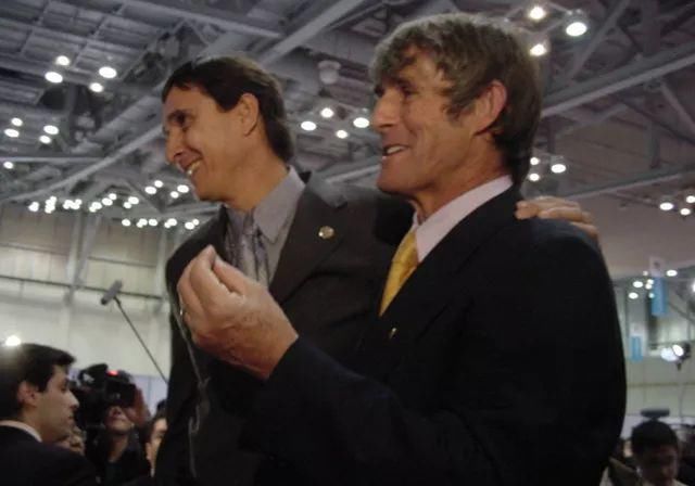 关于率国足打进02年世界杯的神奇教练米卢 你