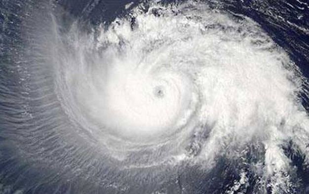 这个端午不太平,新台风胚胎或加强成台风!狂风