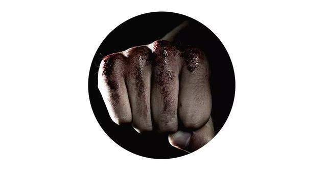 保安见义勇为怒揍猥琐色狼,被刑事拘留后检察