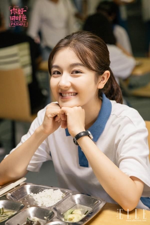 关心易烊千玺拿全国第一,那这个全国第二的女