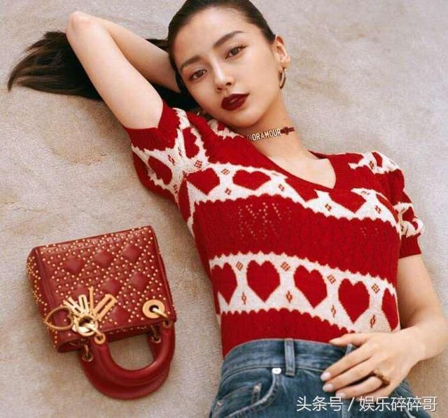 baby拿迪奥代言人!赵丽颖品牌大使瞬间尴尬,随