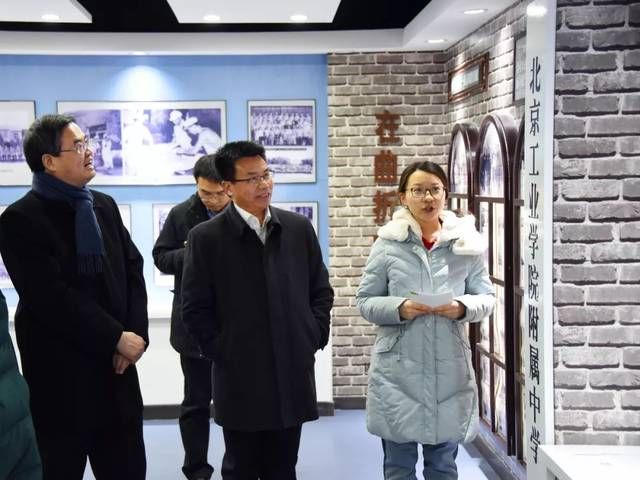 北京理工大学张军校长一行到访理工附中