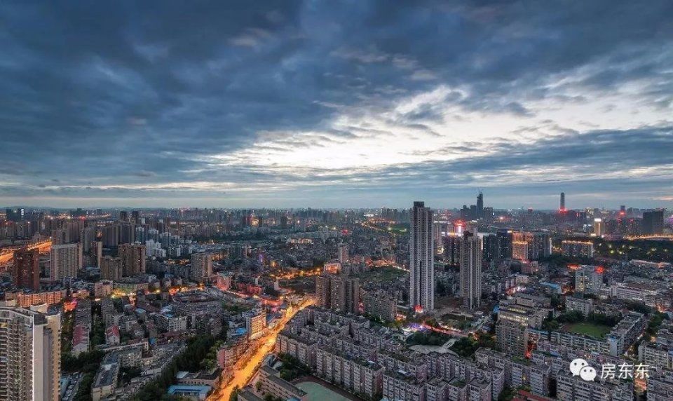 业今日头条丨广东、天津2017政府工作报告出