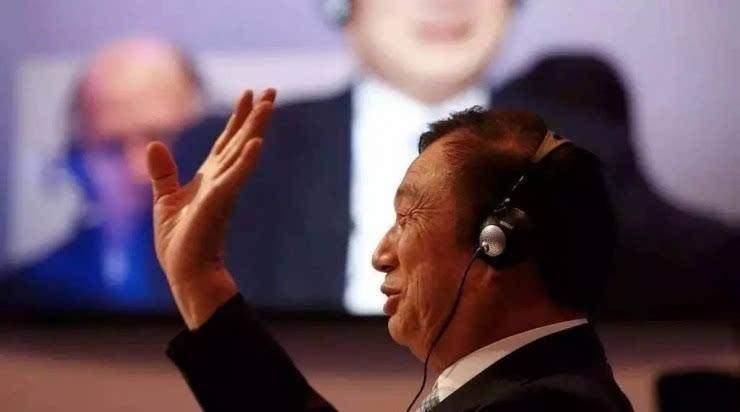 推特和facebook是一家吗 t01e795cd878bdbe445.jpg?size=740x412