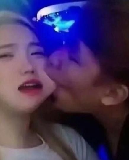 2018年最宠溺的亲亲是什么 宠溺亲亲表情包甜