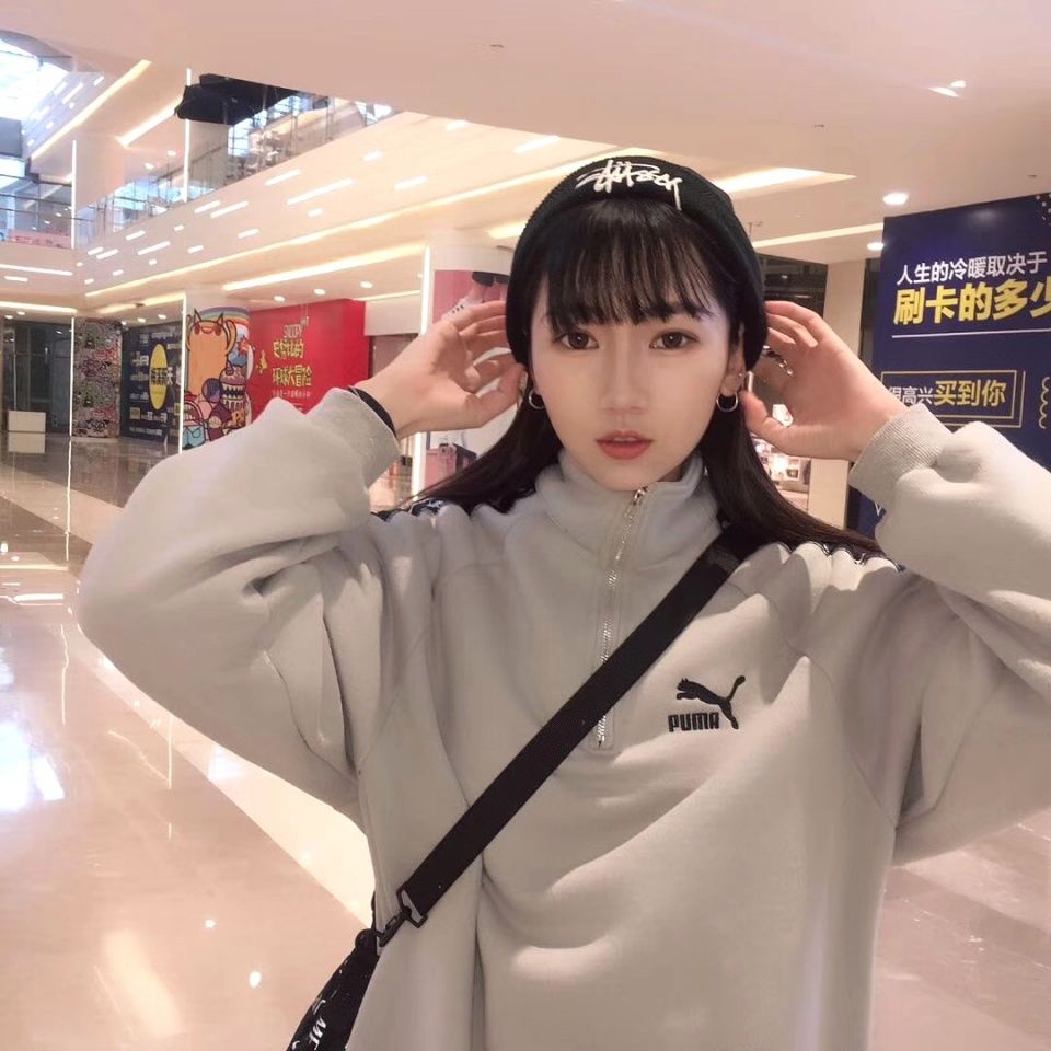 今年冬季除了毛衣,彪马加绒高领卫衣也是可以