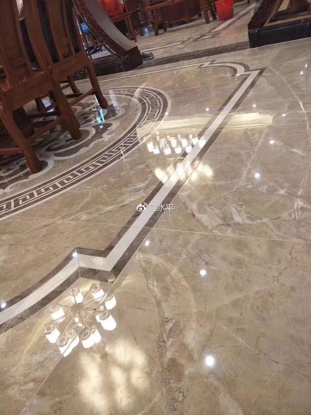 怎么选瓷砖最简单方法家用 t01e7dc4e087951e95f.jpg?size=1080x1440