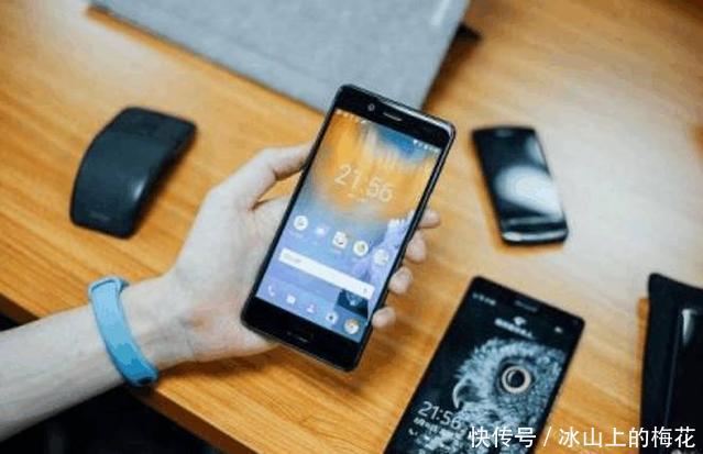 不堪国产旗舰压力,诺基亚8一夜之间跌破冰点