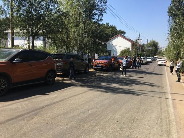 小区车位产权属于谁?看完你就懂了